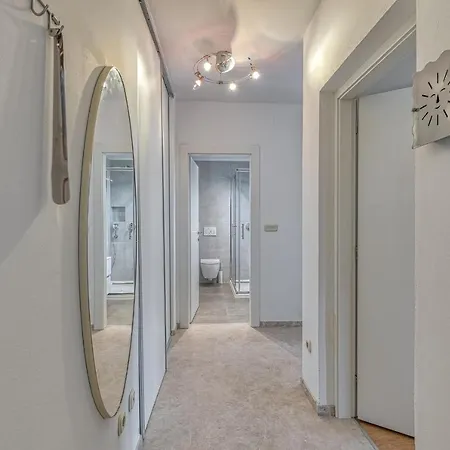 Burle With Balcony *