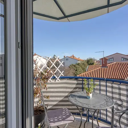 Burle With Balcony Medulin