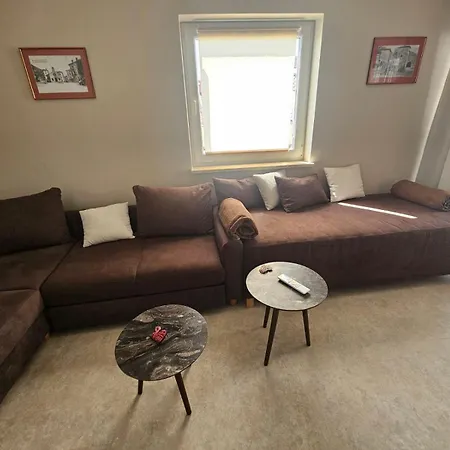 Burle With Balcony Medulin