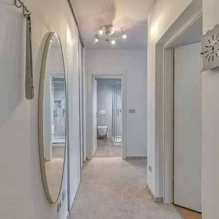 Burle With Balcony Апартаменты
