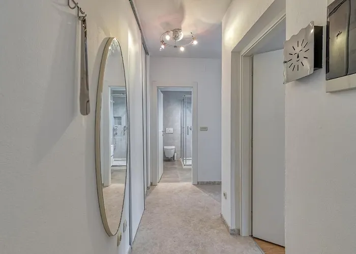 Burle With Balcony *