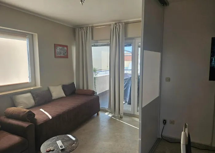 Burle With Balcony Apartman Medulin